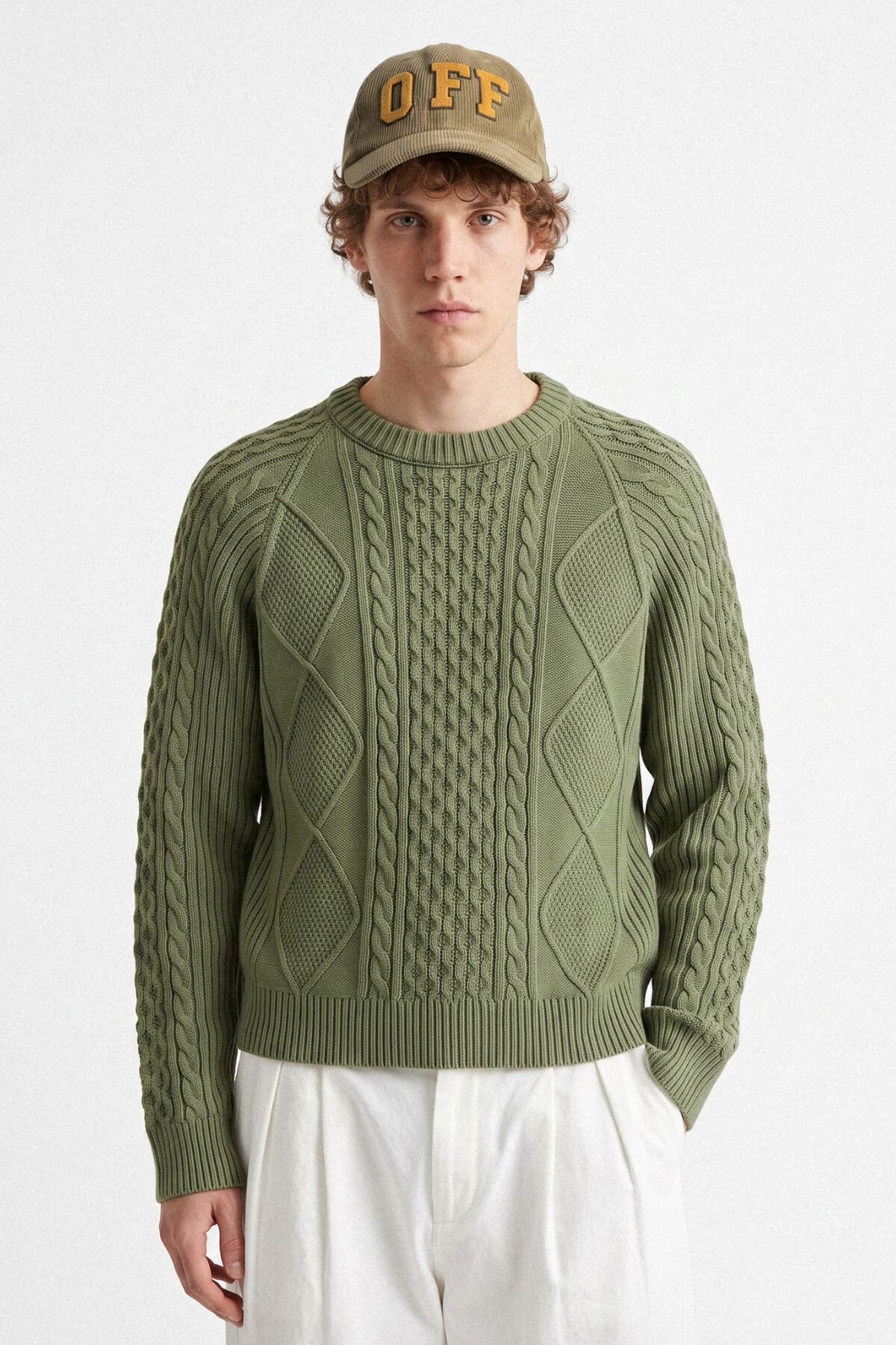 TR-9772 - OLIVE