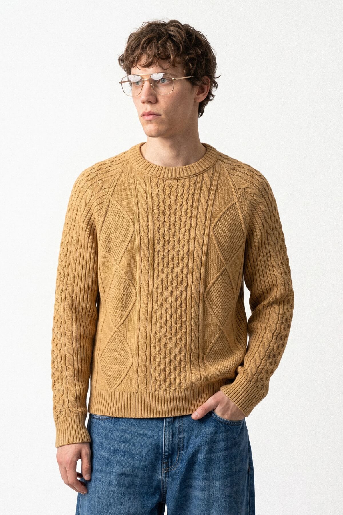 TR-9772 - CAMEL