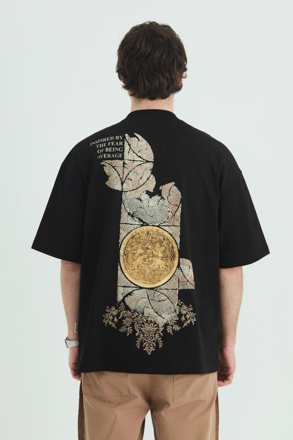 REALISTIC - BLACK